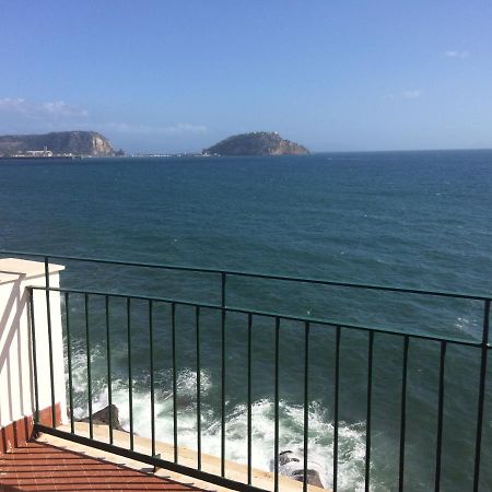 The Reef House Panzió Pozzuoli Kültér fotó