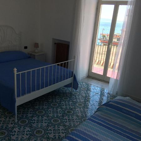 The Reef House Panzió Pozzuoli Kültér fotó