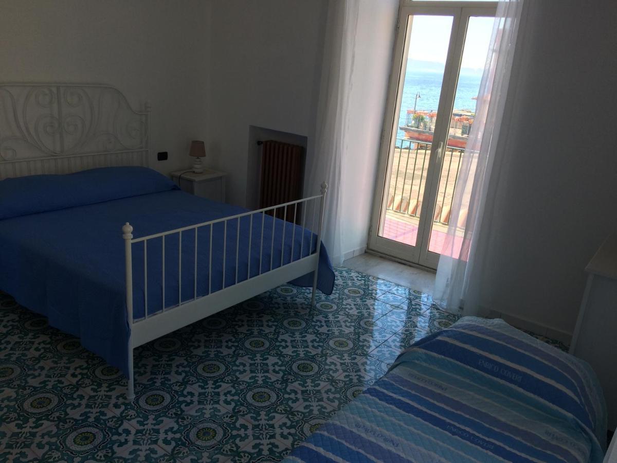 The Reef House Panzió Pozzuoli Kültér fotó